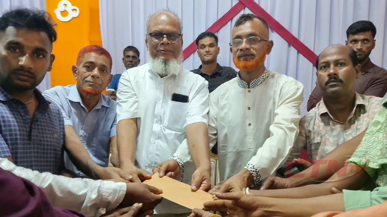 বেলাবোয় পূজামণ্ডপ পরিদর্শন করে সম্প্রীতির বার্তা দিলেন আখতারুজ্জামান
